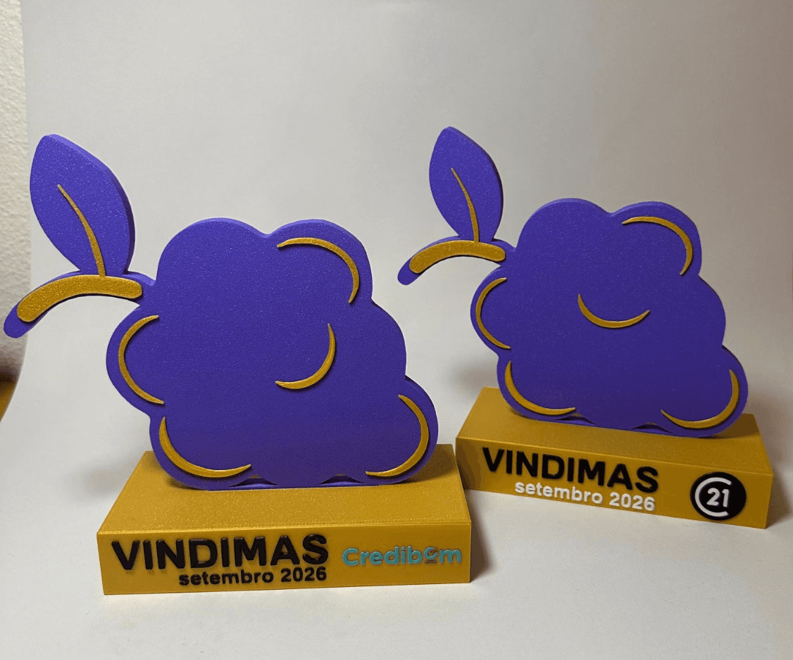 Two 3D printed Vindimas trophies